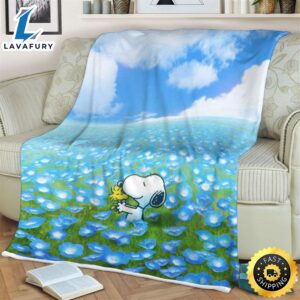 Funny Snoopy, Peanuts Snoopy Woodstock Flowers Gift For Fan Comfy Sofa Throw Blanket Gift