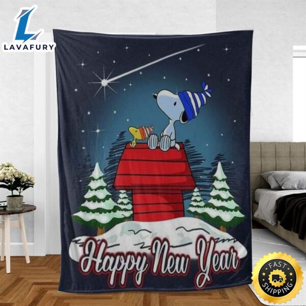 Snoopy The Peanuts Snoopy And Woodstock Happy New Year Gift, Snoopy And Woodstock Comfy Sofa Throw Blanket