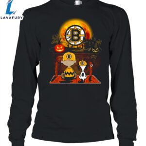Snoopy and Charlie Brown Pumpkin Boston Bruins Halloween Moon Unisex Shirt 2 xev6rt.jpg