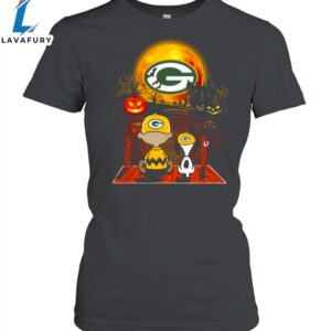 Snoopy and Charlie Brown Pumpkin Green Bay Packers Halloween Moon Unisex Shirt 1 xgcegl.jpg