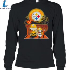 Snoopy and Charlie Brown Pumpkin Pittsburgh Steelers Halloween Moon Unisex Shirt 2 ckgbkm.jpg