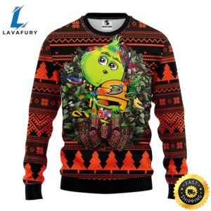 Anaheim Ducks Grinch Hug Christmas Ugly Sweater 1 d6f37r.jpg