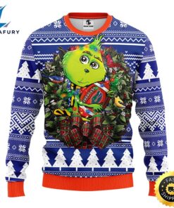Florida Gators Grinch Hug Christmas Ugly Sweater 1 e0tnrt.jpg