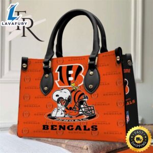 Cincinnati Bengals NFL Snoopy Women Premium Leather Hand Bag
