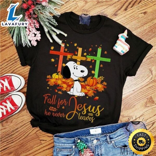 Snoopy Lovers Fall For Jesus He Never Leaves Christmas Gift Black T Shirt
