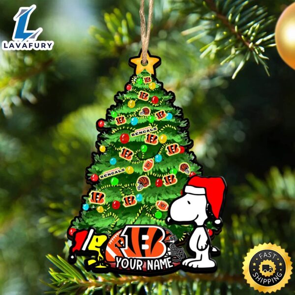 Cincinnati Bengals Snoopy And NFL Sport Ornament Personalized Your Name