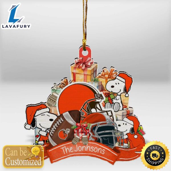 Cleveland Browns Snoopy Christmas Personalized Wooden Ornament