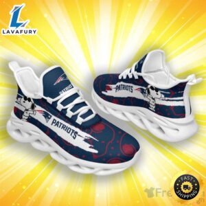 New England Patriots Snoopy Exclusive Max Soul Shoes