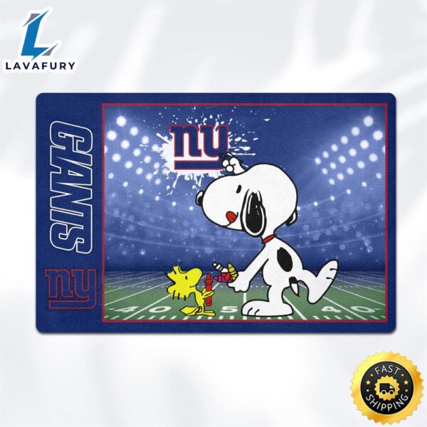 New York Giants Snoopy Outside Doormat