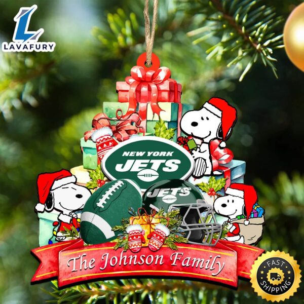 New York Jets Snoopy And NFL Sport Ornament Personalized Your Family Name