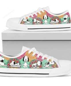 Peanuts Snoopy Yoga Low Top…