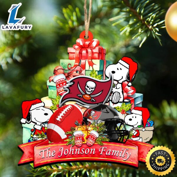 Tampa Bay Buccaneers Snoopy And NFL Sport Ornament Personalized Your Family Name