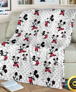 Cute Pattern Mickey Mouse Fleece Blanket Fans 2