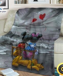 Mickey And Minnie In Love…