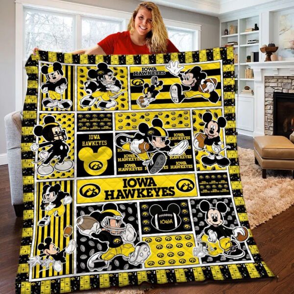 Mickey Limited Edition IWHE Quilt Blanket