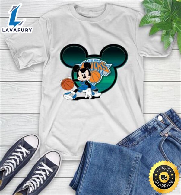 NBA New York Knicks Mickey Mouse Disney Basketball T-Shirt