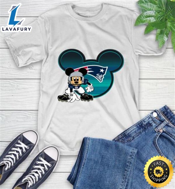 NFL New England Patriots Mickey Mouse Disney Football T Shirt