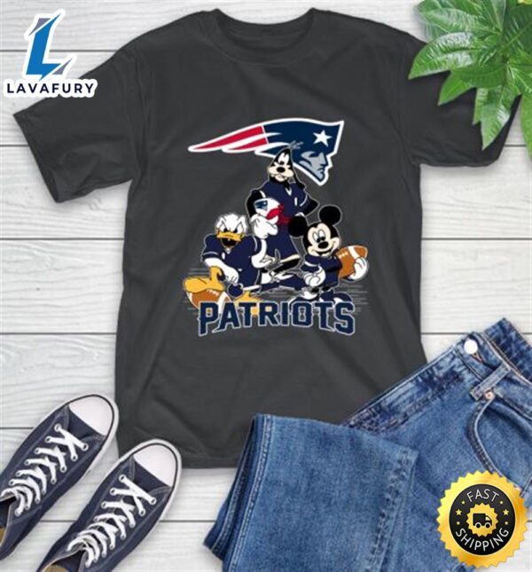 NFL New England Patriots Mickey Mouse Donald Duck Goofy Football Shirt