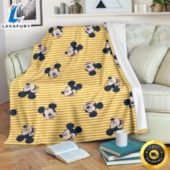 Pattern Mickey Mouse Fleece Blanket…