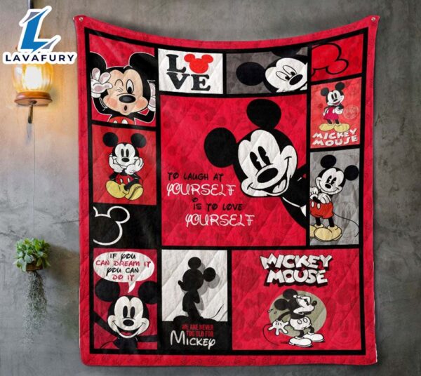 Disney Mickey Mouse Love Blanket