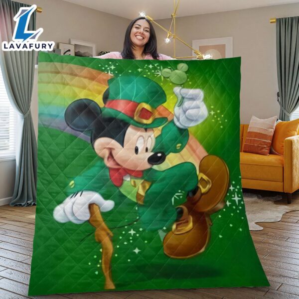 Mickey Mouse Disney Fan Gift, Happy Patrick’s Day Gift, Mickey Leprechaun Patrick’s Day Blanket