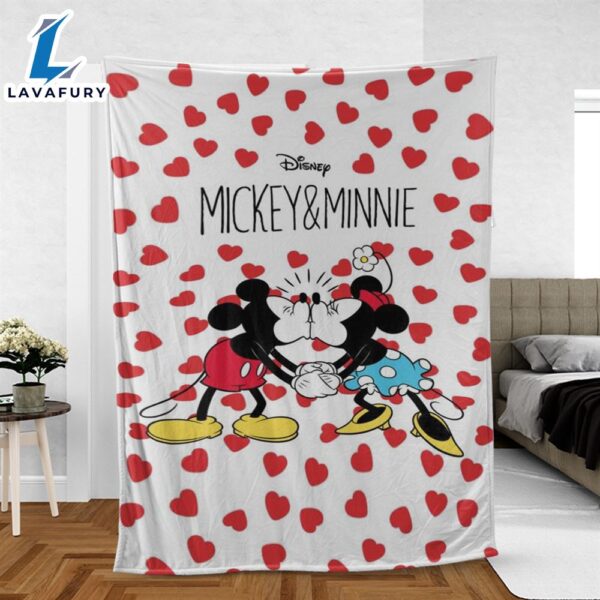 Mickey and Minnie Fan Gift, Mickey and Minnie Kiss Gift, Valentine’s Day Mickey and Minnie Comfy Sofa Throw Blanket Gift