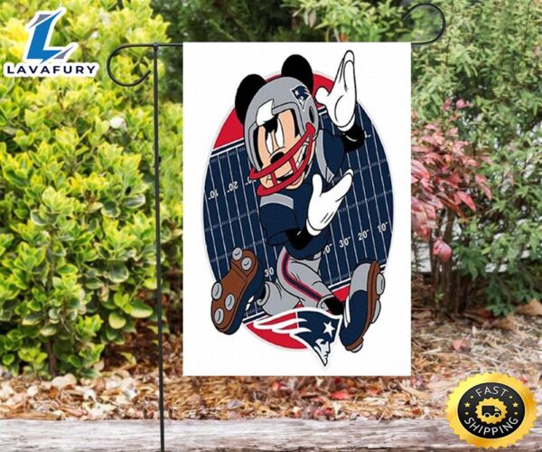 NFL New England Patriots Mickey Wears Uniform Double Sided Printing Garden Flag
