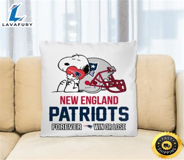 NFL The Peanuts Movie Snoopy Forever Win Or Lose Football New England Patriots Pillow Square Pillow