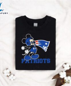 Awesome Mickey Mouse Cartoon Nfl New England Patriots Football Player Helmet Logo Shirt