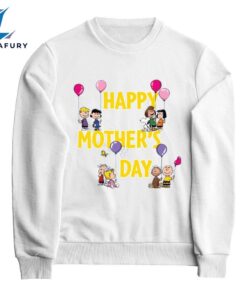 Happy Mother’s Day Charlie Brown And Snoopy Mom T-Shirt