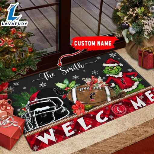 NCAA Cincinnati Bearcats Grinch Christmas Welcome  Football Doormat – Custom Name