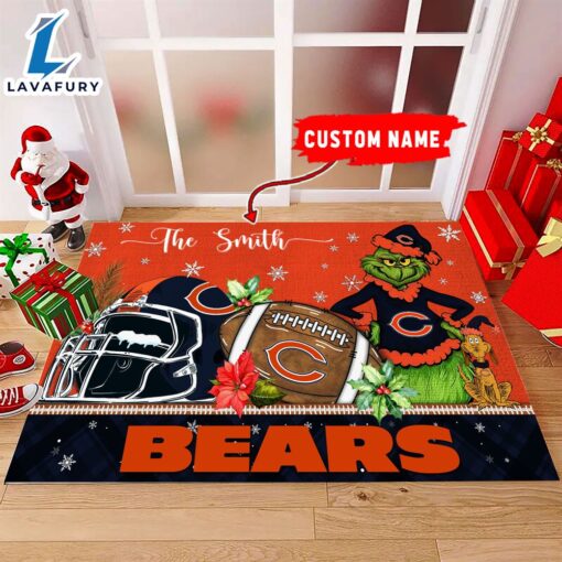 NFL Chicago Bears Grinch And Max Christmas Welcome Football Doormat – Custom Name