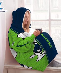 Christmas Snoopy Seattle Seahawks Huggle…