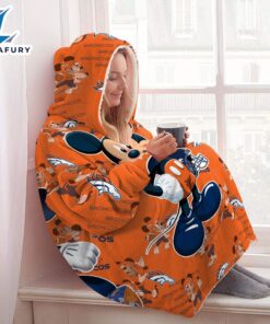 Denver Broncos Mickey Mouse Huggle…