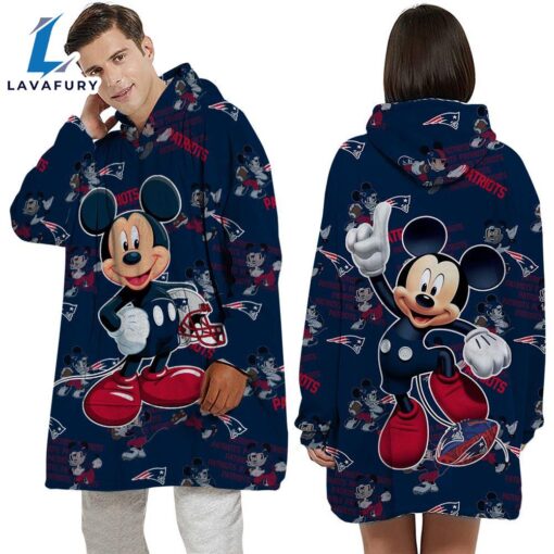 NFL New England Patriots Mickey Mouse Blanket Hoodie