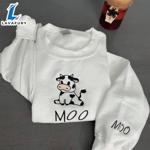 Merry Christmas  Cow Sitting Embroidered Sweatshirt Gift Christmas