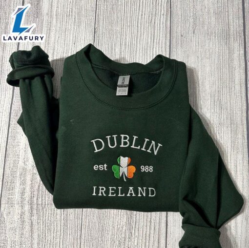 Merry Christmas  Dublin Ireland Embroidered Sweatshirt Vintage Dublin Sweatshirt Gift Christmas