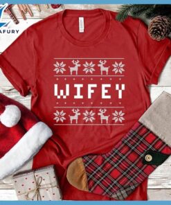 Wifey Christmas Couple T-Shirt Gift…