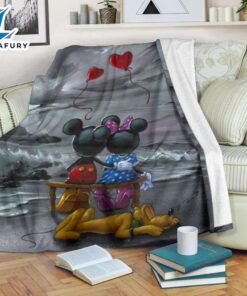 Balloon Mickey And Minnie In Love Blanket