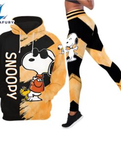 Personalize Name Snoopy Pattern Hoodie And Leggings Set